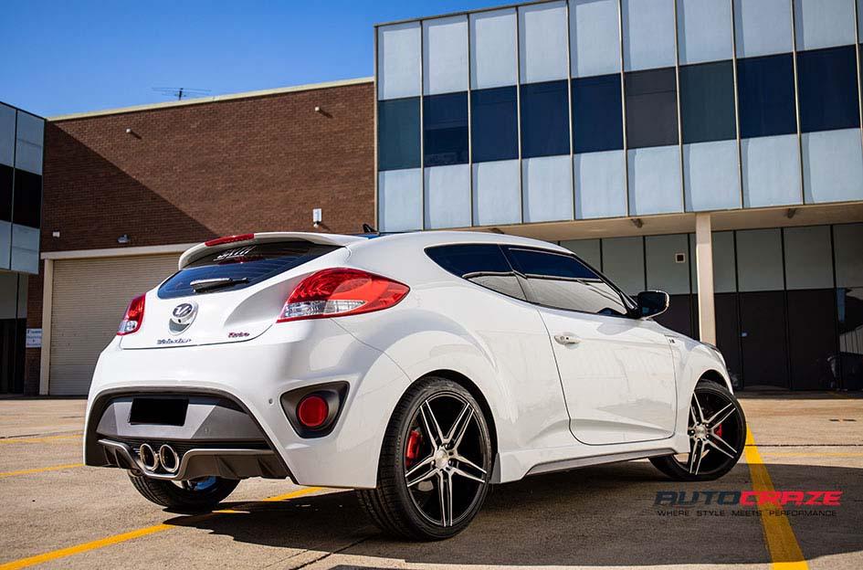 HYUNDAI VELOSTER TURIN BLACK MACHINED FACE